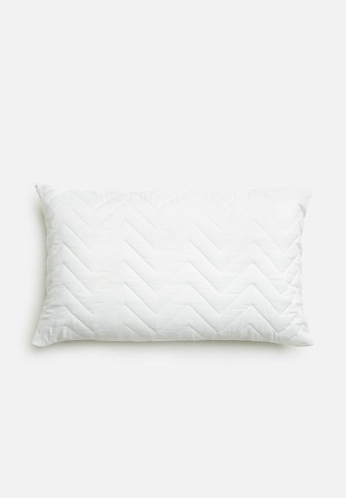 Sheraton Textiles - Quilted pillow protector