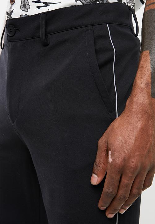 Only & Sons - Aged stripe shorts - black