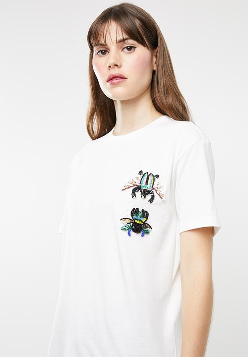 Jacqueline de Yong - Bugs short sleeve embellished top - white 