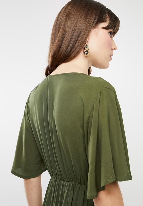 STYLE REPUBLIC - High low blouse - green
