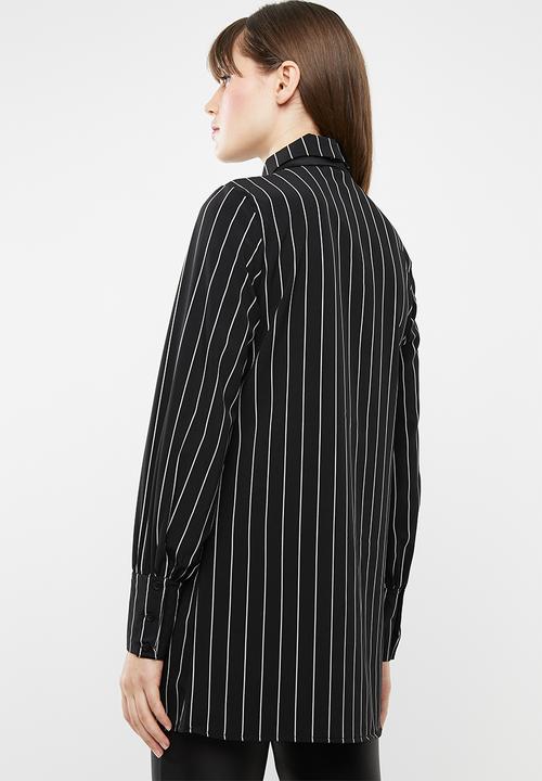 STYLE REPUBLIC - Contrast detail shirt - black