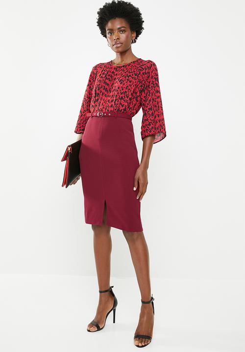 edit - Pencil skirt with belt - burgundy 