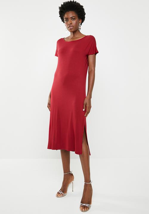 edit - Short sleeve keyhole detail dress - red