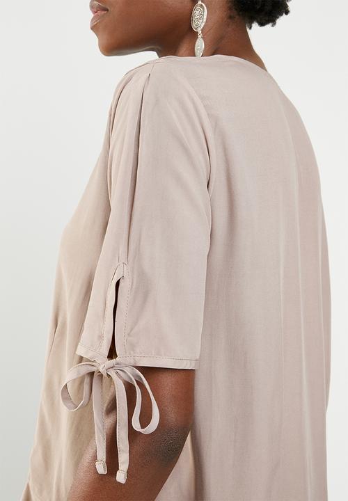 edit - Button down peplum blouse - neutral