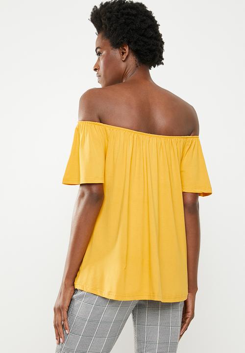 edit - Off-the-shoulder swing top - yellow