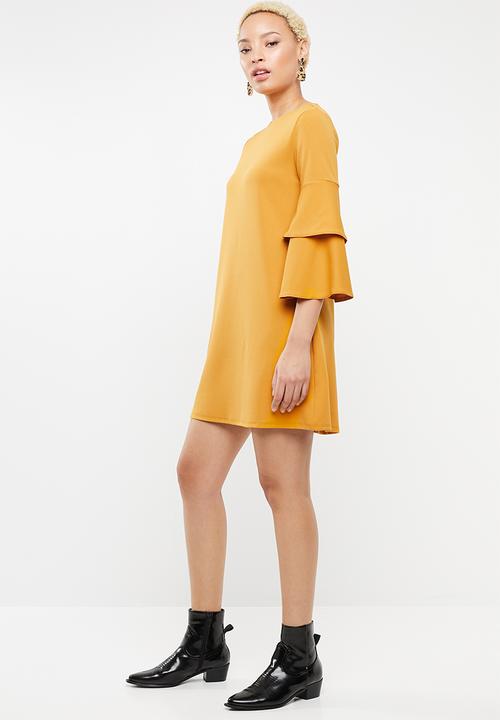 STYLE REPUBLIC - Frill sleeve dress - yellow