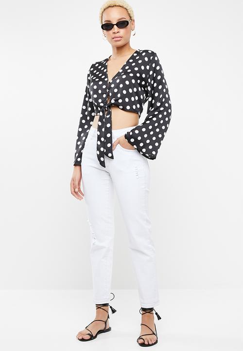 STYLE REPUBLIC - Front button crop top - black