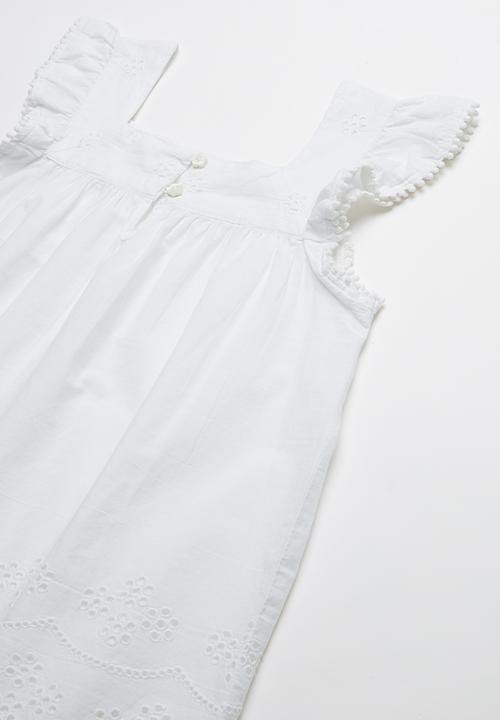 Pop Candy - Anglaise detail blouse - white