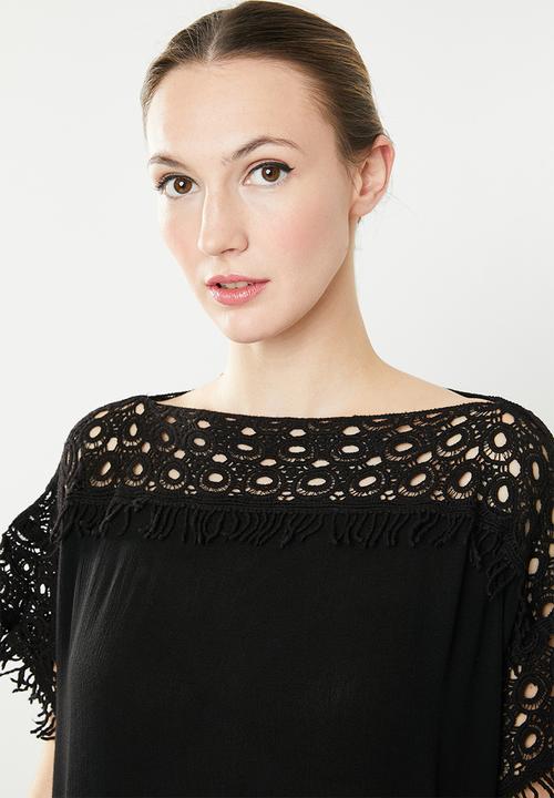 Revenge - Batwing lace tunic - black