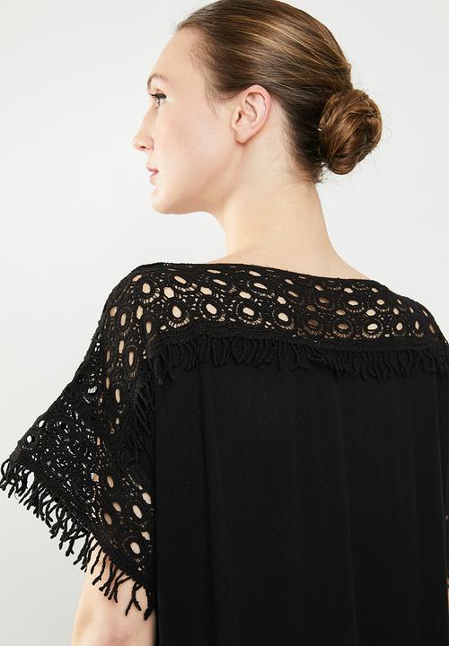 Revenge - Batwing lace tunic - black