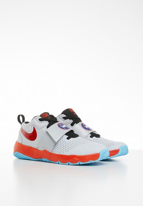 Nike - Team hustle d 8 sd bg - pure platinum/team orange-black-topaz mist-mtlc platinum