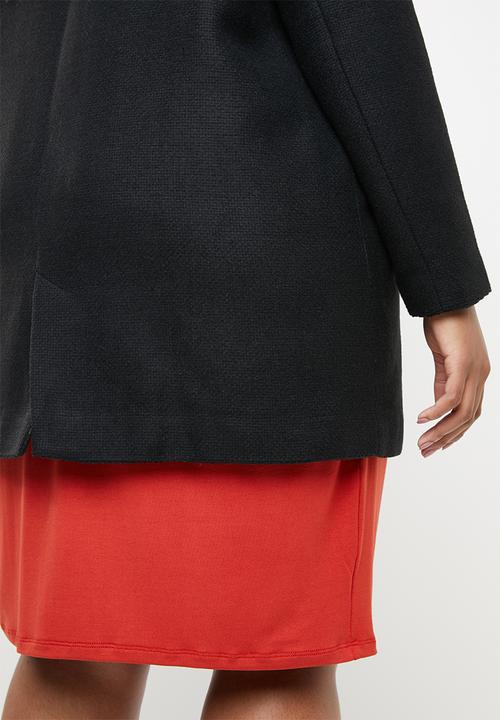 edit Plus - Textured long length coat - black