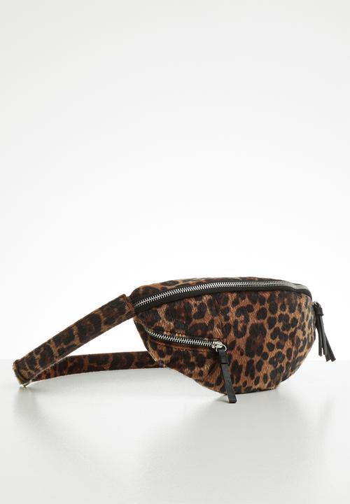 ONLY - Zipper pu bumbag acc - black & brown 