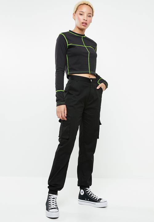 Missguided - Contrast stitch crew neck long sleeve top - black & green 