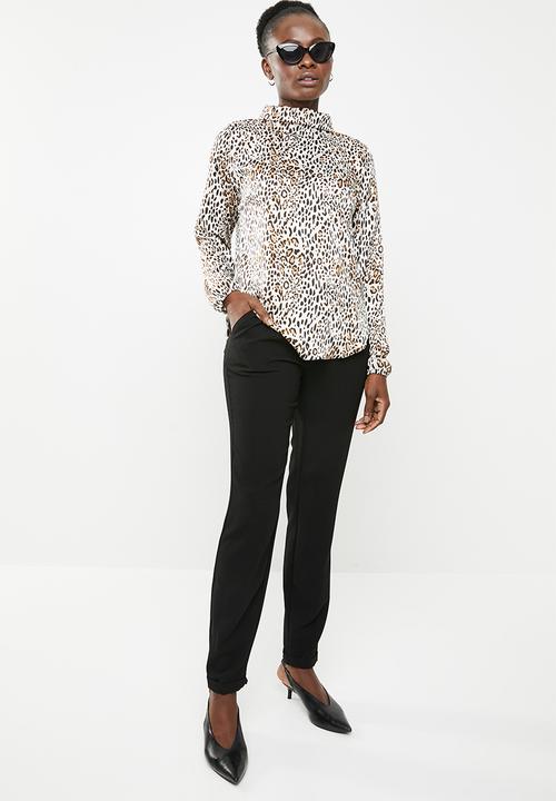 edit - Lantern sleeve blouse - cream & brown