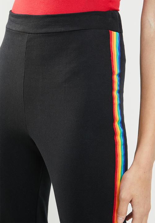 c(inch) - Rainbow stripe pants - black