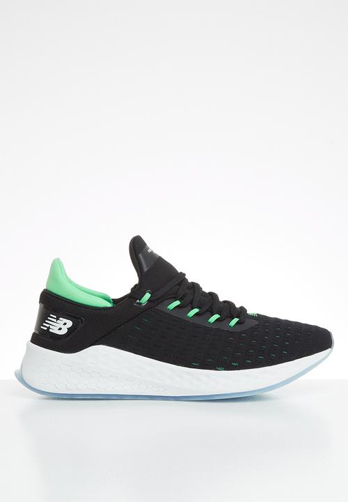 new balance lazr black