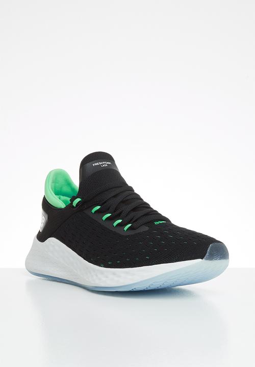 New Balance  - Lazr - black 