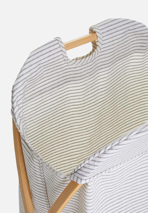 Sixth Floor - Butterfly laundry basket - grey