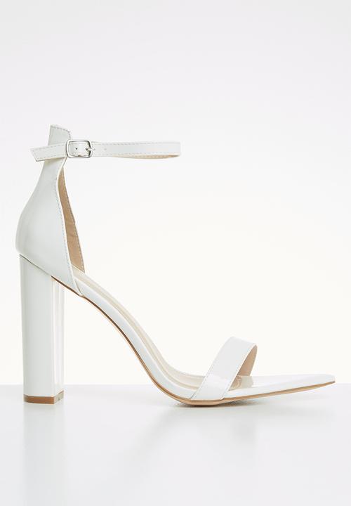 Public Desire - Miao heel - white