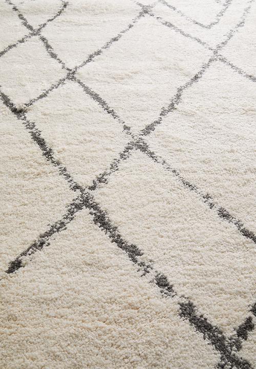 Fotakis - Royal nomadic shaggy rug - cream triangles