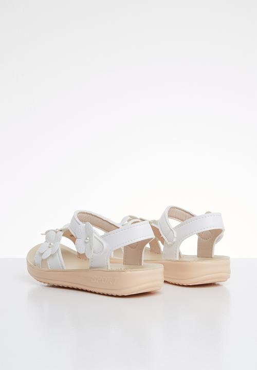 Pop Candy - Flower  detailed sandal - white