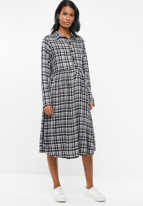 button down maternity dress