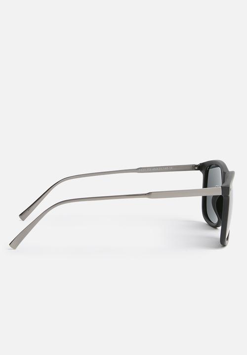 Superbalist - Oliver sunglasses - black