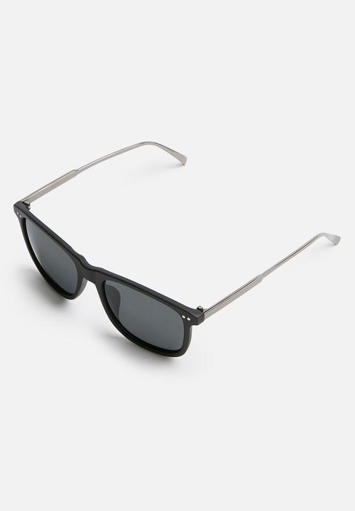 Superbalist - Oliver sunglasses - black