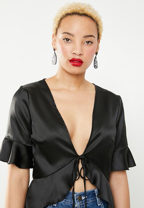 Missguided - Short sleeve tie front crop - black