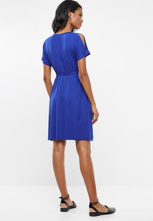 edit Maternity - Cold shoulder short sleeve maxi dress - blue