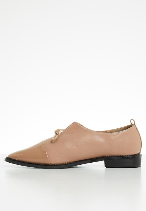Superbalist - Genevieve brogue - neutral