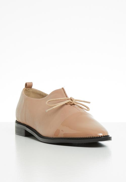 Superbalist - Genevieve brogue - neutral