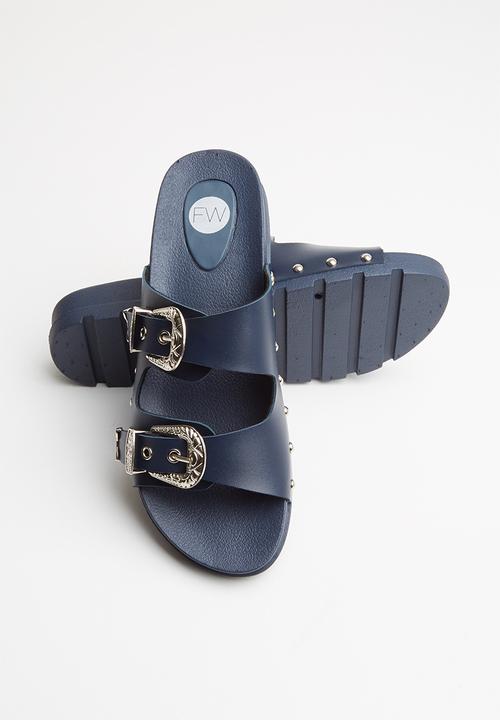 Footwork - Buckle detail sandals - blue