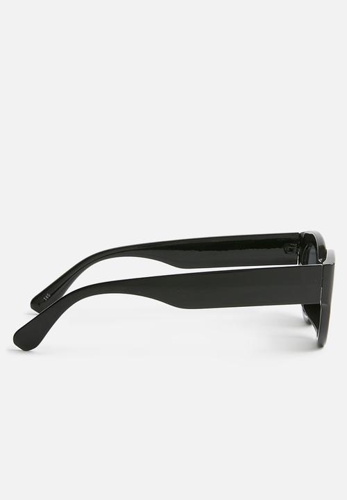 Superbalist - Feral sunglasses - black