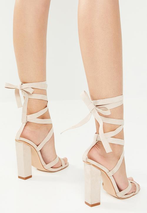 Public Desire - Vera lace up block heel - neutral 
