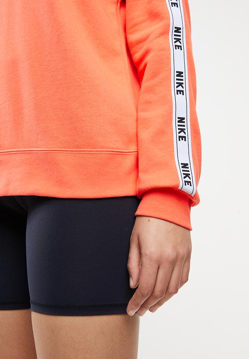 Nike - Nike crew logo tape top - coral