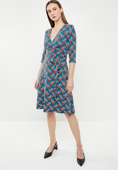 edit - 3/4 sleeve fit and flare dress - multi