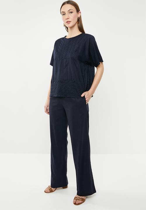 edit - Short sleeve embroidered blouse - navy