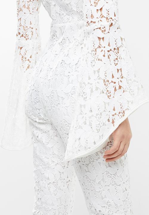 Missguided - Lace long sleeved v neckline jumpsuit - white