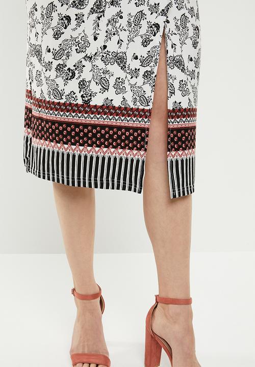 edit - Sleeveless wrap-over dress - white & black 