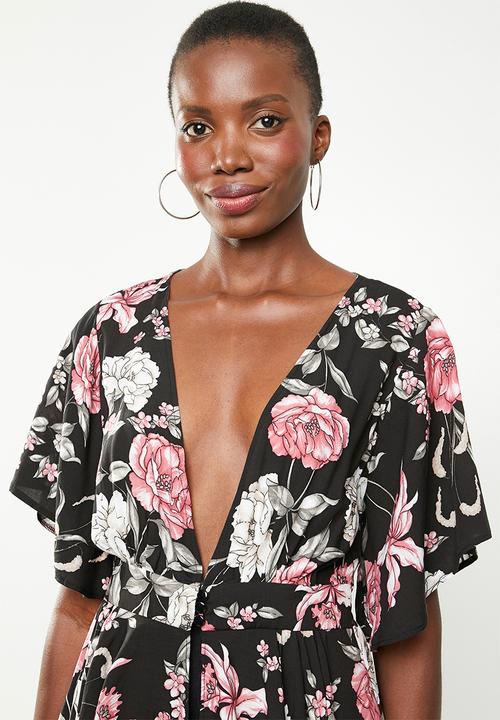 Revenge - Dark floral dip hem top - multi 