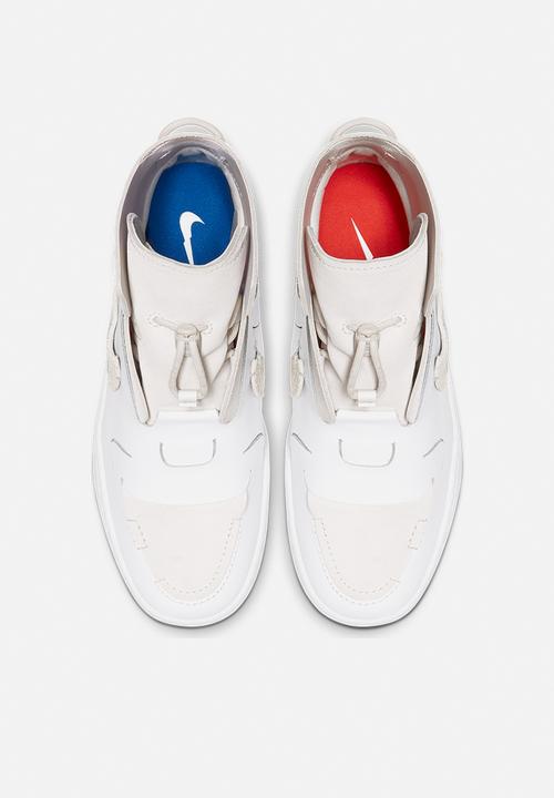 Nike - Vandalised Lux - white/platinum tint-game royal