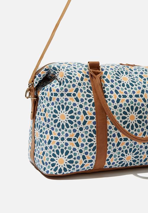 Typo - Buffalo overnighter bag - white &  blue 