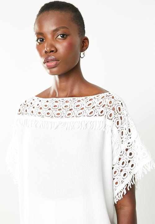 Revenge - Batwing lace tunic - white