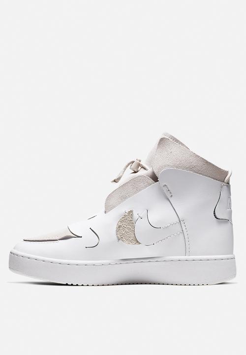 Nike - Vandalised Lux - white/platinum tint-game royal