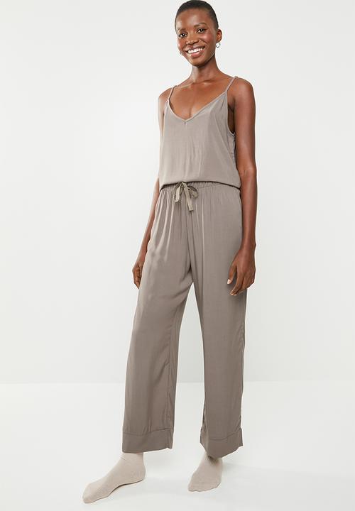 Superbalist - Sleep cami & pants set - taupe