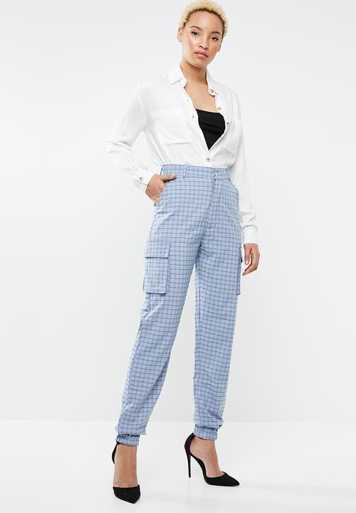 Missguided - Check cargo jogger pants - blue