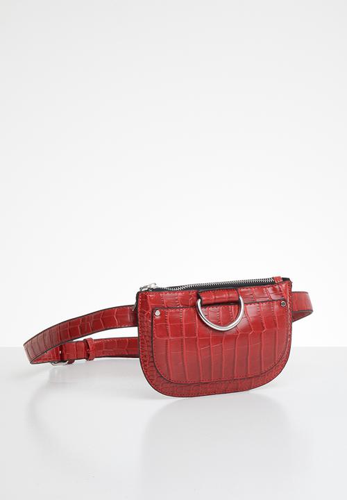 Superbalist - Saddle croc like belt bag - red