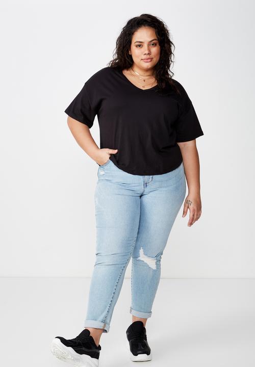 Cotton On - Curve relaxed v neck tee  - black